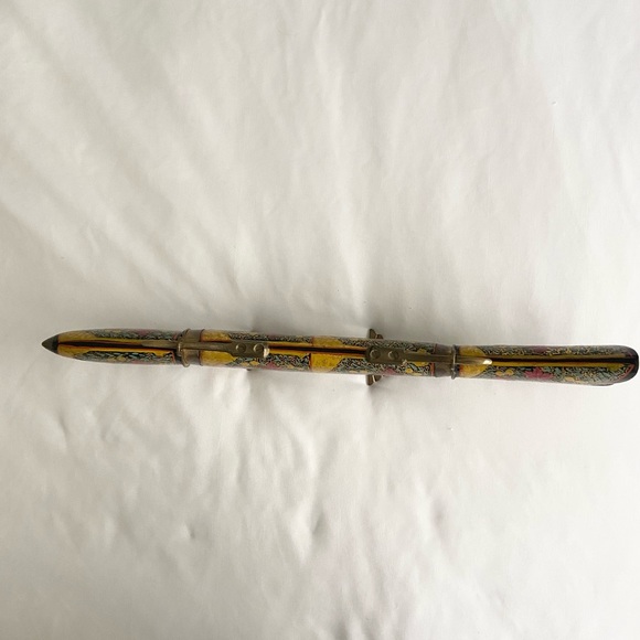 Vintage Fish Knife & Fork Carving Set in a fish shaped wood & brass stand - Picture 9 of 9